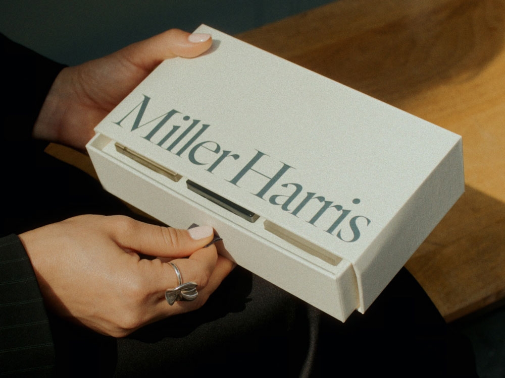 【ヴァルカナイズ・ロンドン 青山店】ミラー ハリス 特別クラスのお知らせ